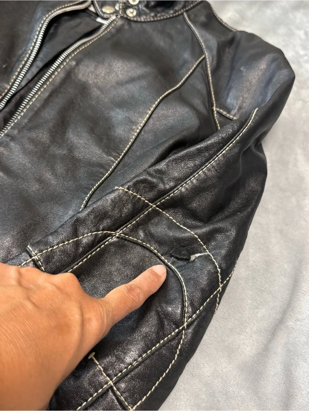 Women's Black Leather Moto Jacket Wilson leather size L Biker